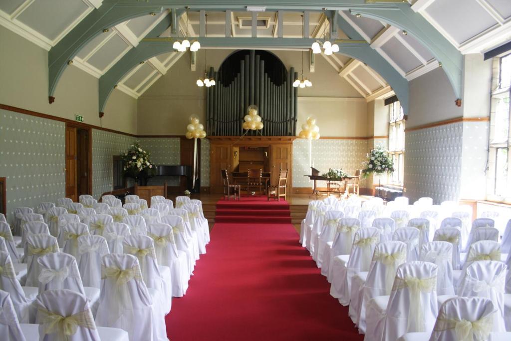 Maison d'hôtes Gregynog Hall à Tregynon Extérieur photo